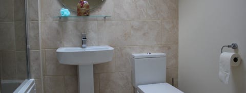 bathroom oak cottage